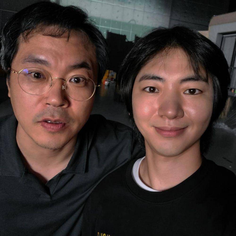 pemeran Andrew, Lee Joo Seung, di Happiness bersama penghuni Seyang (instagram.com/kakatora)
