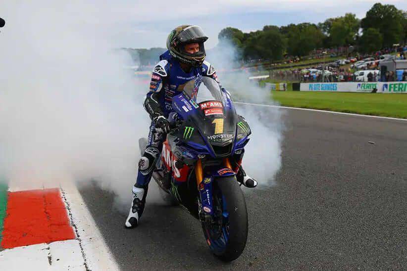 Tarran Mackenzie, juara British Superbike 2021 (motorcyclenews.com)