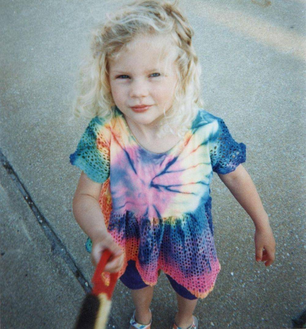 Taylor Swift saat masih kecil (Instagram.com/taylorswift/)