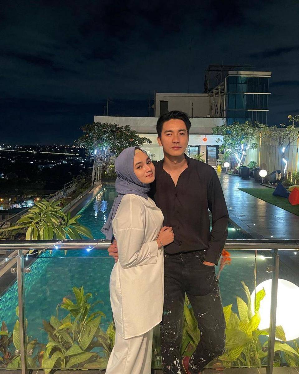 potret kemesraab Evan Marvino dan istri (instagram.com/evanmarvino)