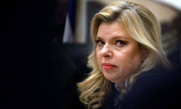 Sara Netanyahu, Istri Benjamin Netanyahu. (twitter.com/MOHD HARIZ ANWAR)