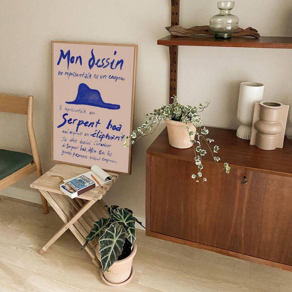 side table lipat (instagram.com/e.p.o.k)