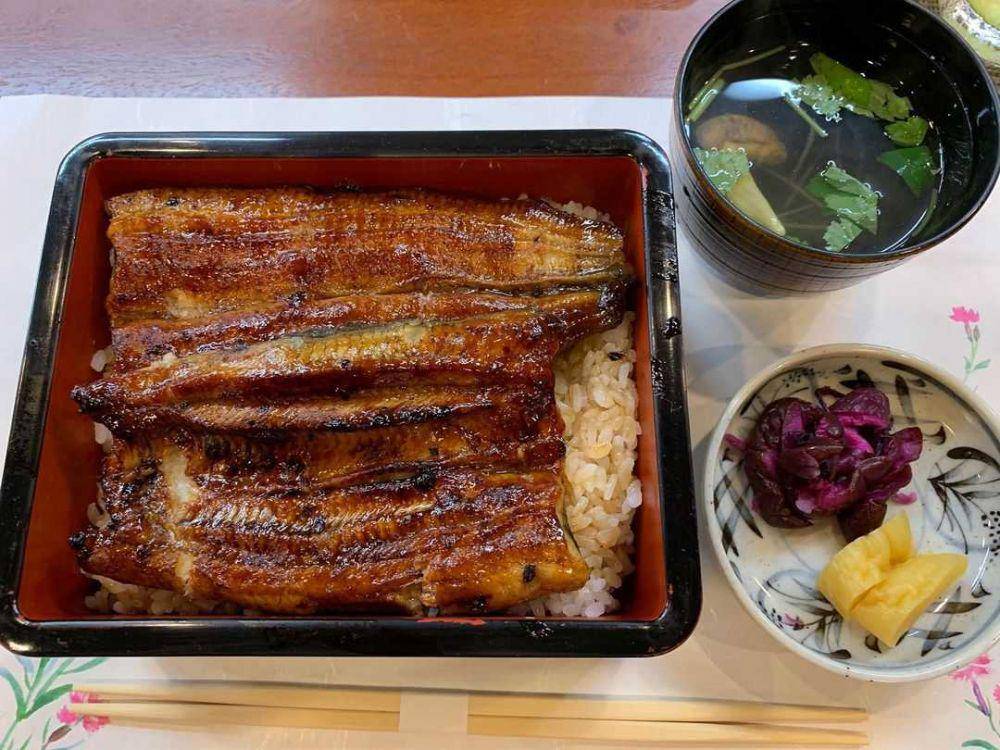 Kabayaki (instagram.com/yoshitakakohama)