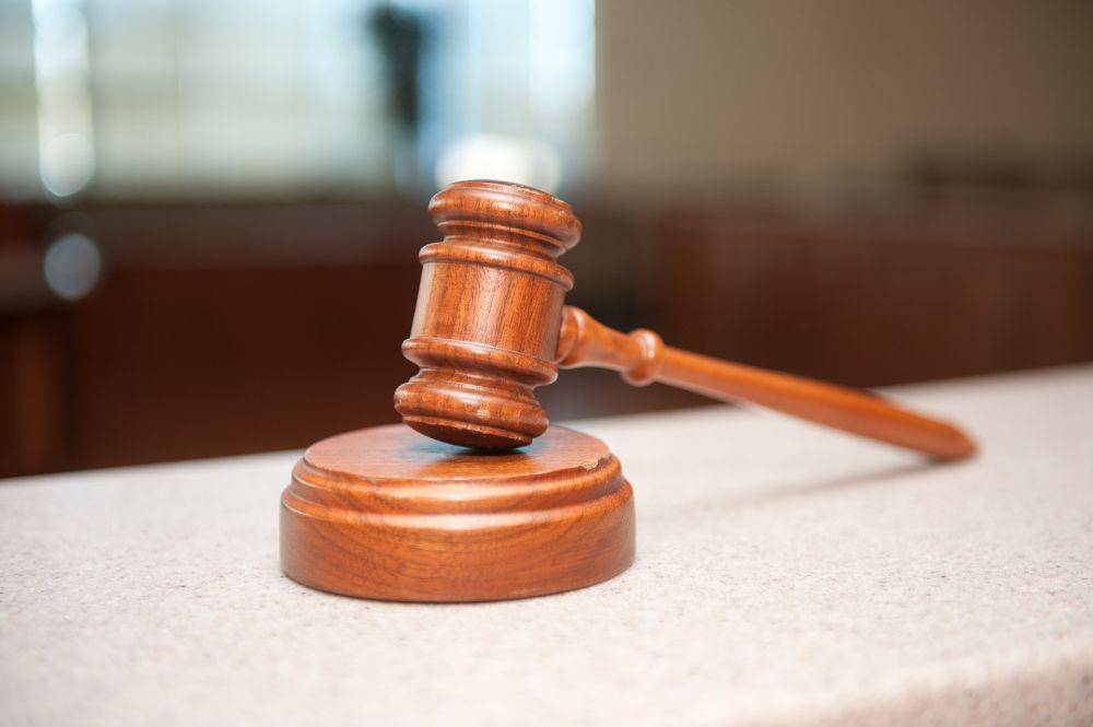 ilustrasi palu sidang (pixabay.com/miami car accident lawyers)