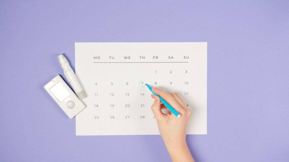 ilustrasi kalender (pexels.com/Artem Podrez)