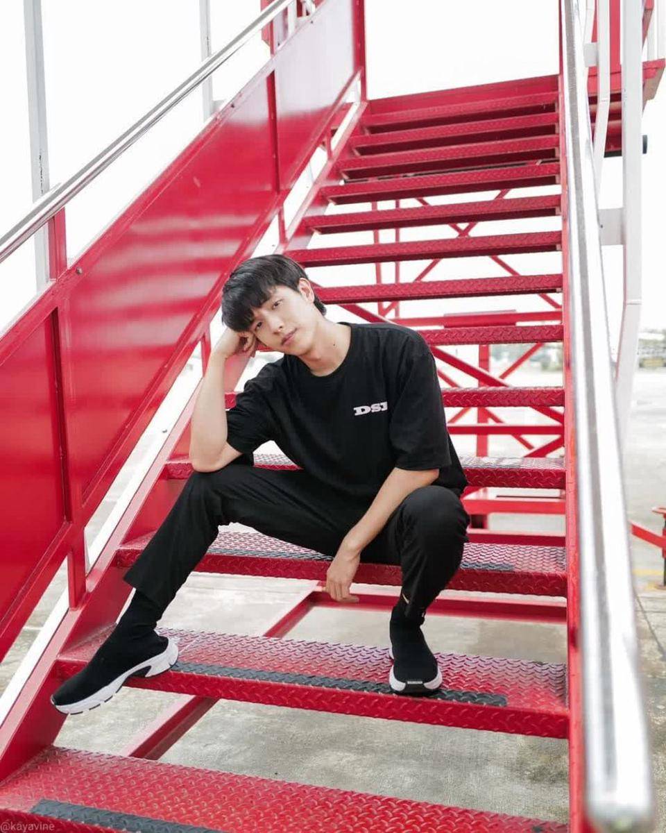 Potret Kay Lertsittichai (instagram.com/kayavine)