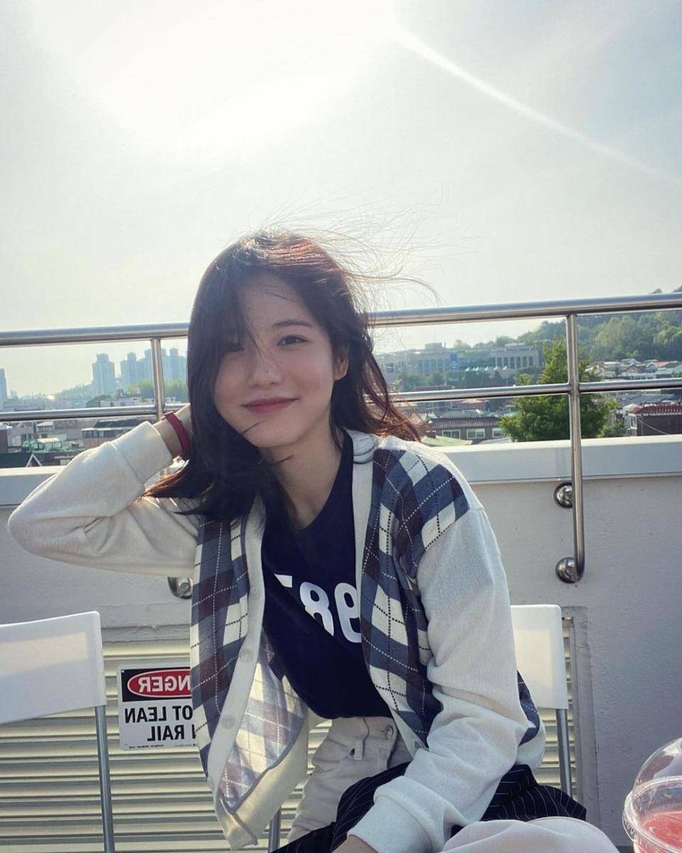 Shin Ye Eun (instagram.com/__shinyeeun)