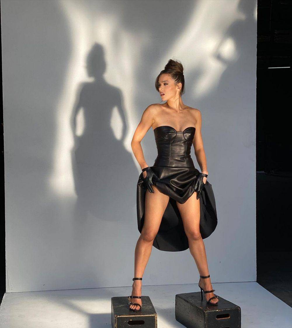 Hailee Steinfeld (instagram.com/haileesteinfeld)