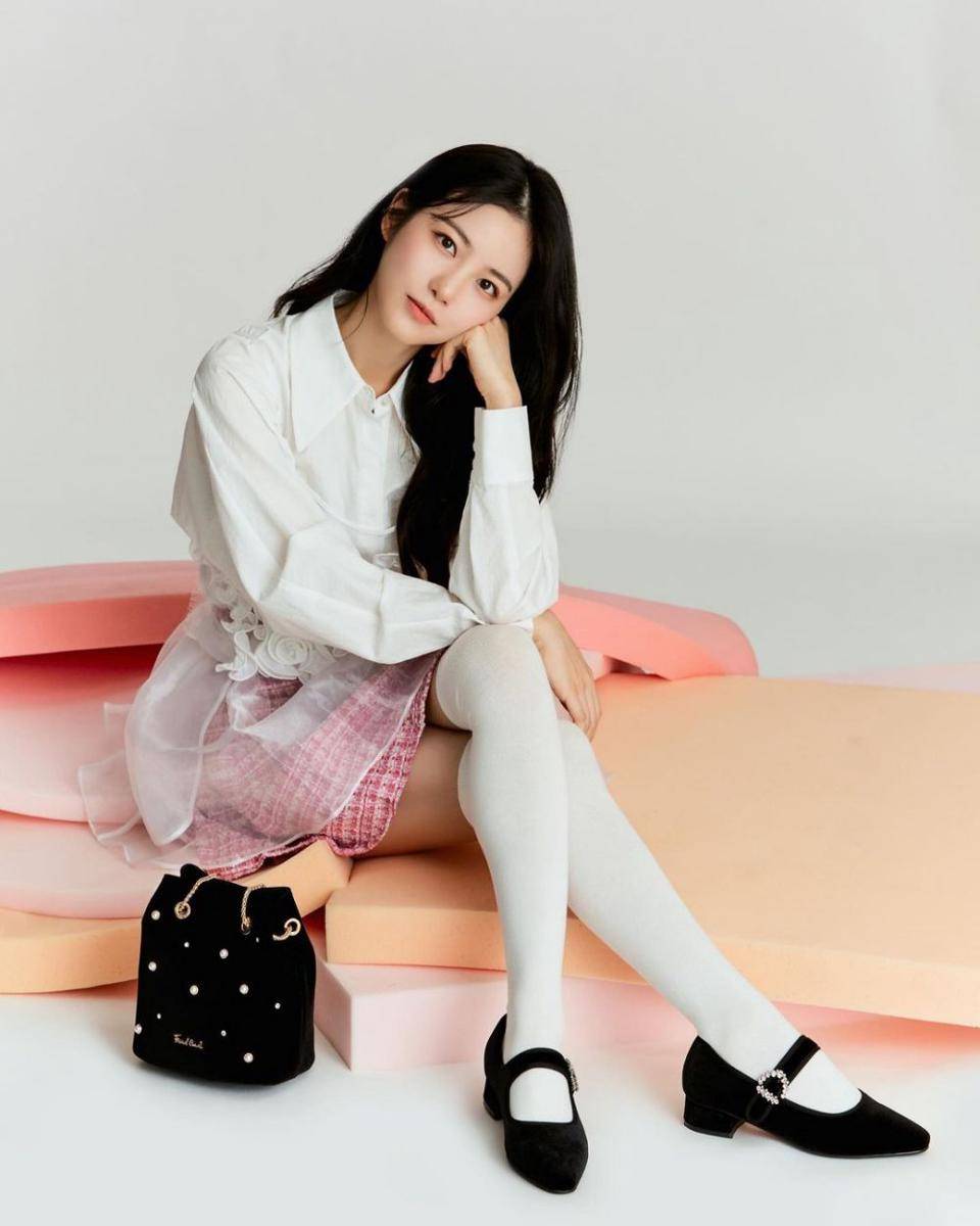 Shin Ye Eun (instagram.com/__shinyeeun)