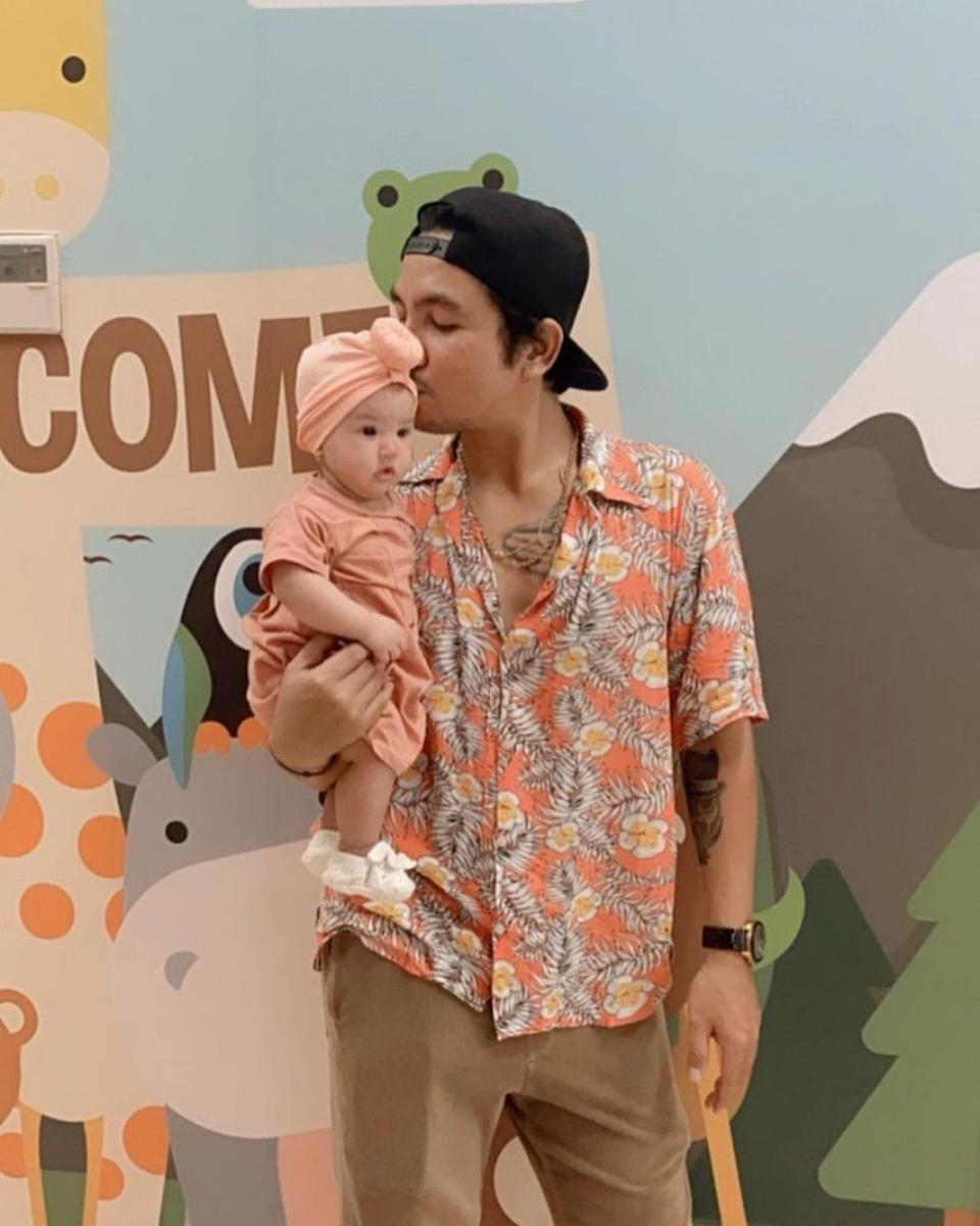 Ricky Komo dan putri pertama. (Instagram.com/komoricky)