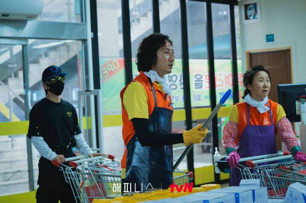 cuplikan KDrama Happiness (instagram.com/tvn_drama)