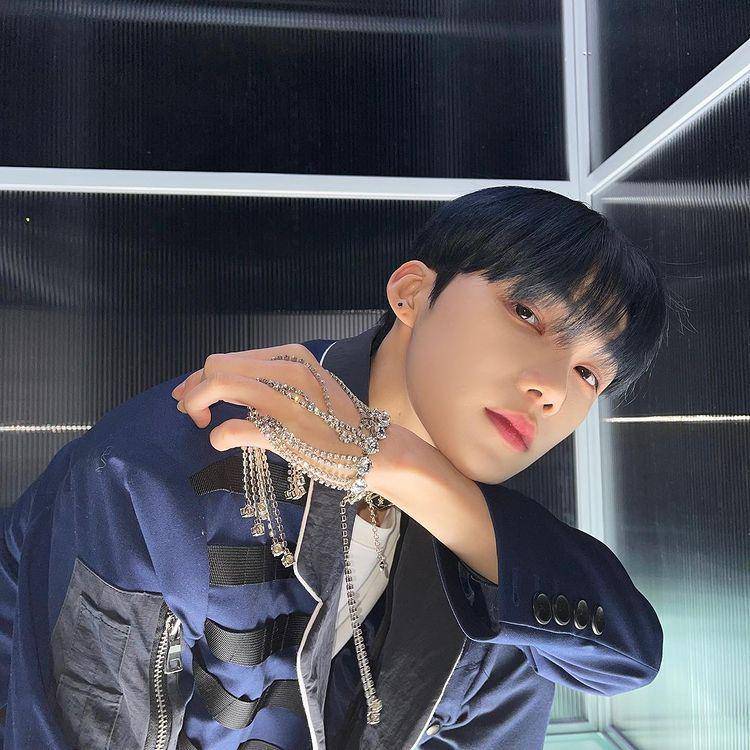 potret New The Boyz (instagram.com/official_theboyz)