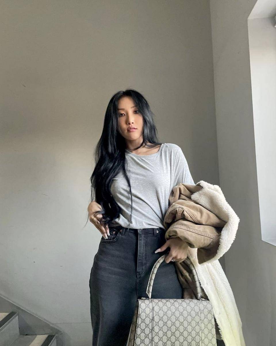 Hwasa MAMAMOO (instagram.com/_mariahwasa)