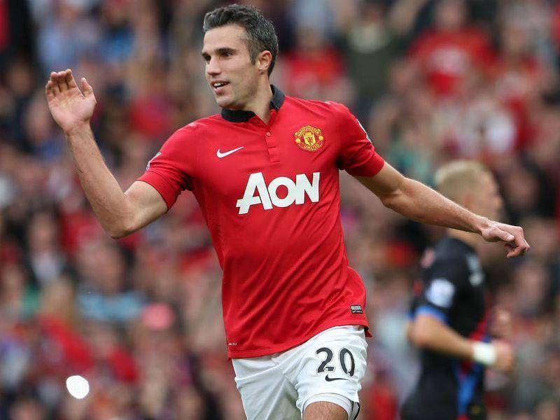 Robin van Persie, mantan striker Manchester United, memilih nomor 20 saat membela Setan Merah. (skysports.com)