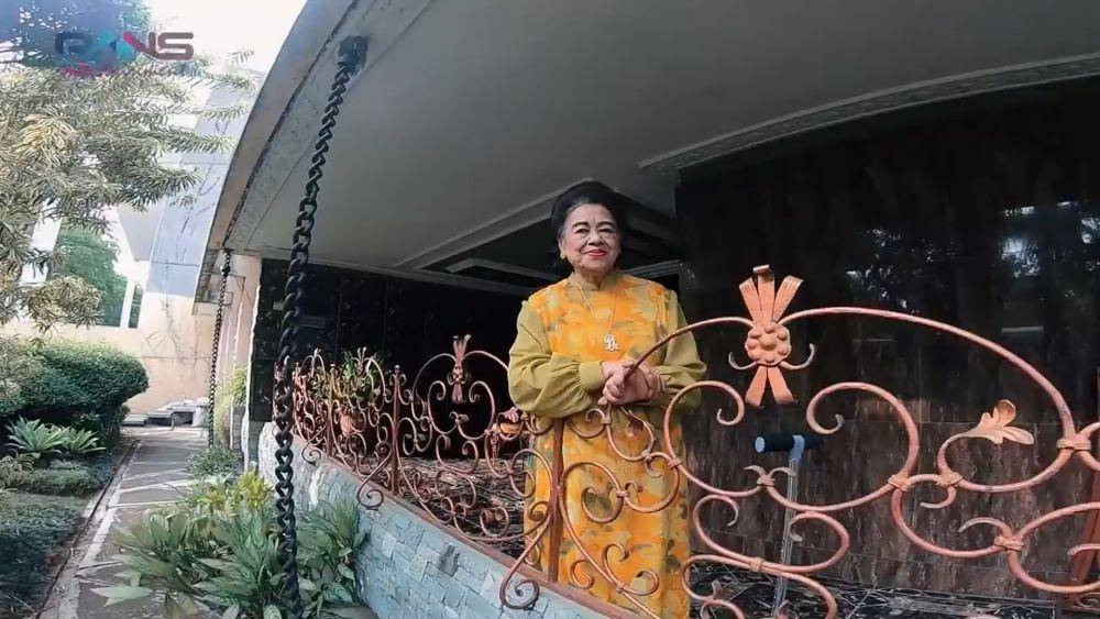potret rumah nenek Raffi Ahmad (youtube/RANS Entertainment)