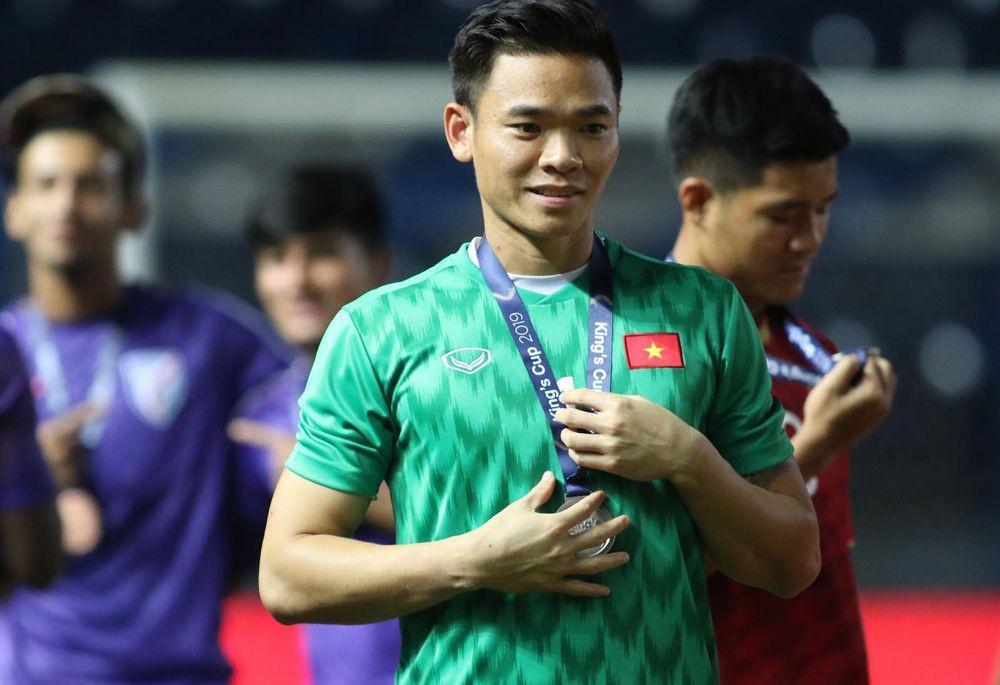 Kartu Merah Bodoh Teror Kiper Vietnam Jelang Lawan Indonesia