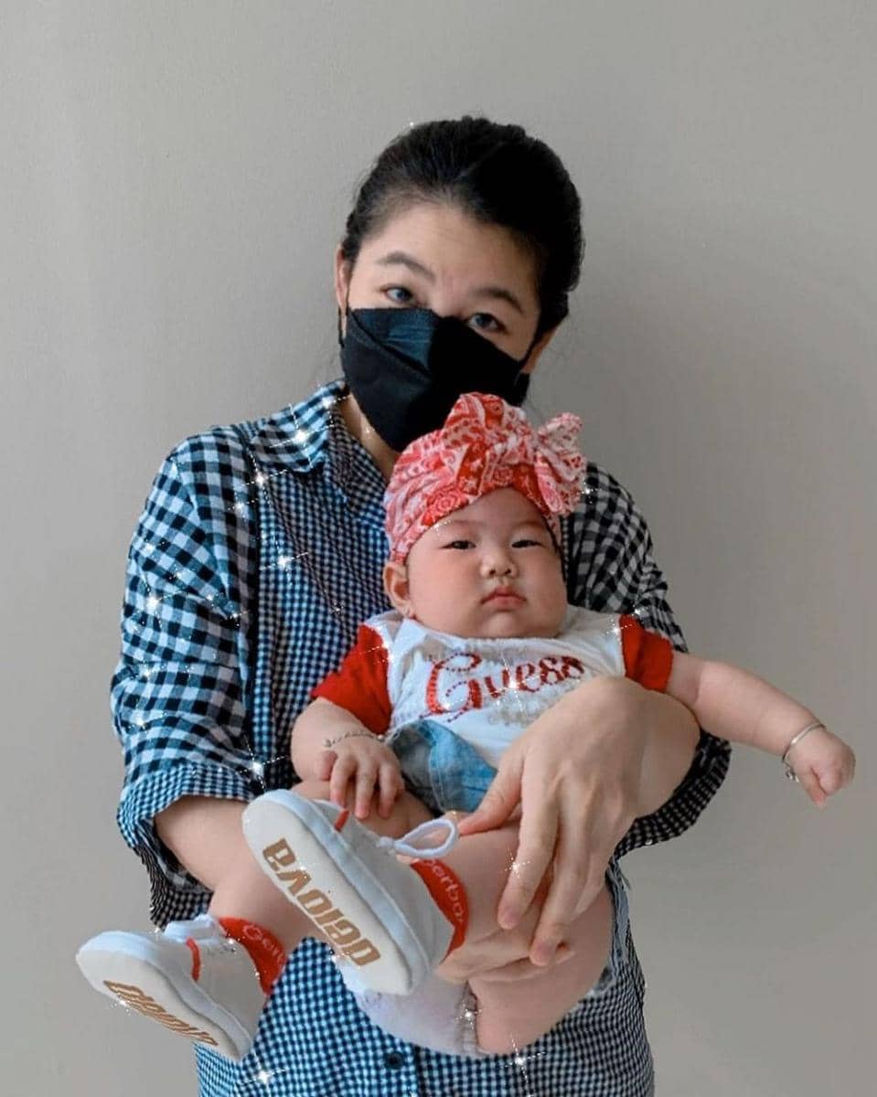 potret baby Delova (instagram.com/rorencya)