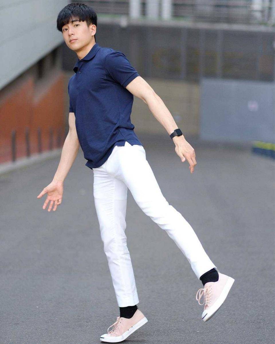 Outfit warna putih ala Nonkul Chanon (instagram.com/nonkul)