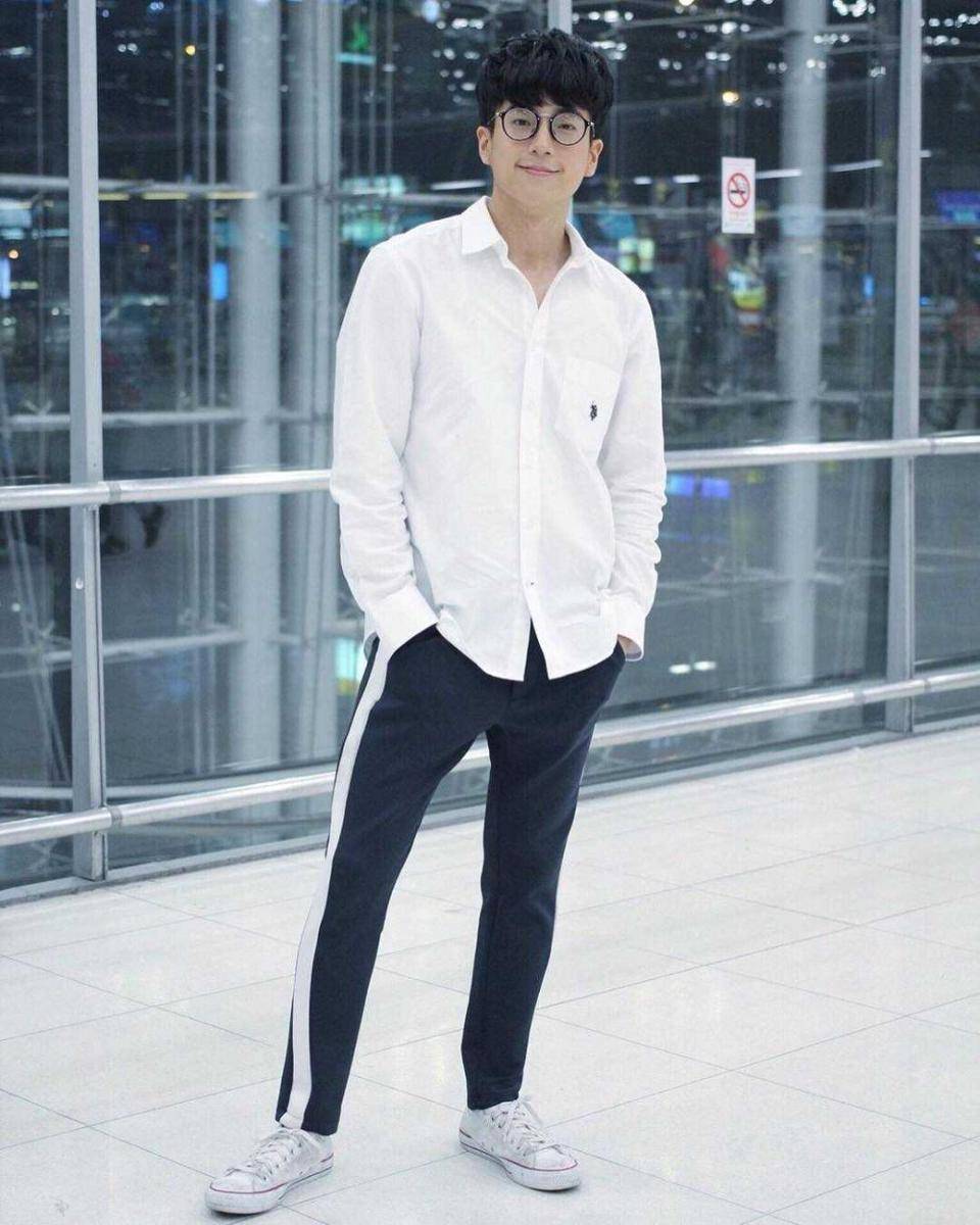 Outfit warna putih ala Nonkul Chanon (instagram.com/nonkul)