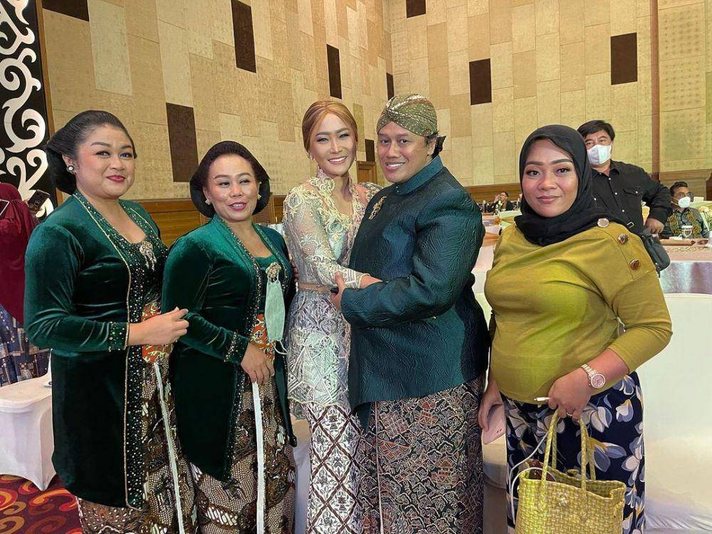 Inul Daratista di pernikahan Danang DA (instagram.com/inul.d)