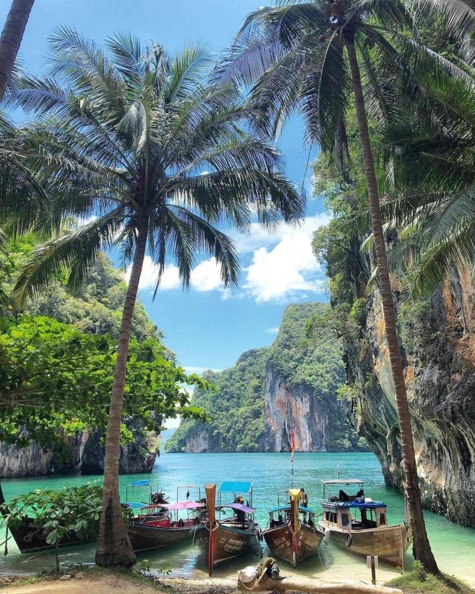 pemandangan indah Koh Lao Lading di Krabi (instagram.com/thephuketlife)