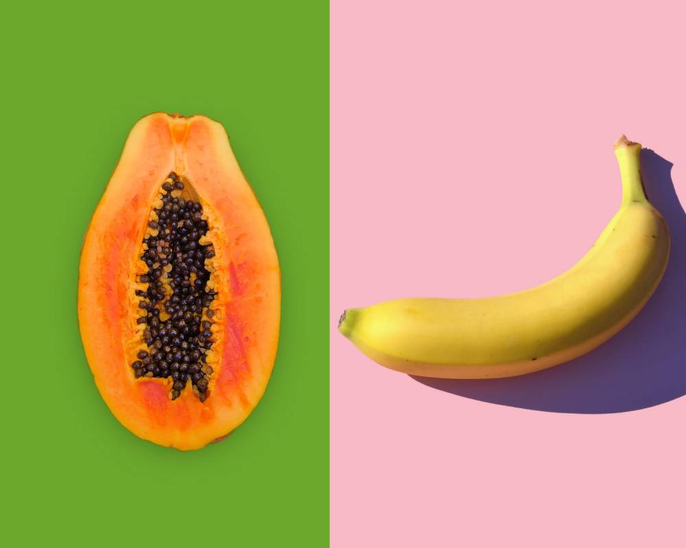 Ilustrasi pepaya dan pisang (unsplash.com/Isaac N.C. & Mike Dorner)