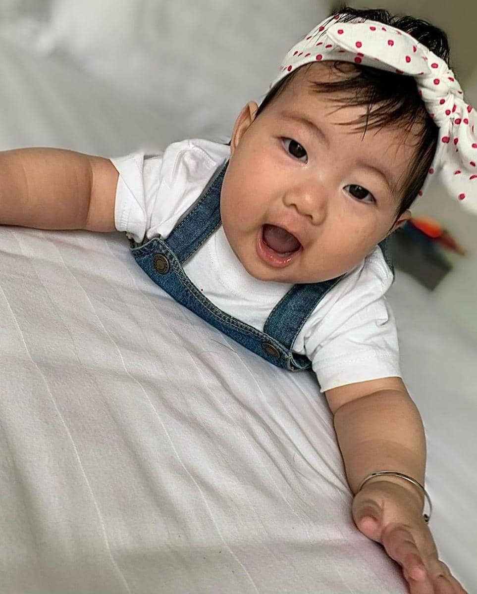potret baby Delova (instagram.com/rorencya)