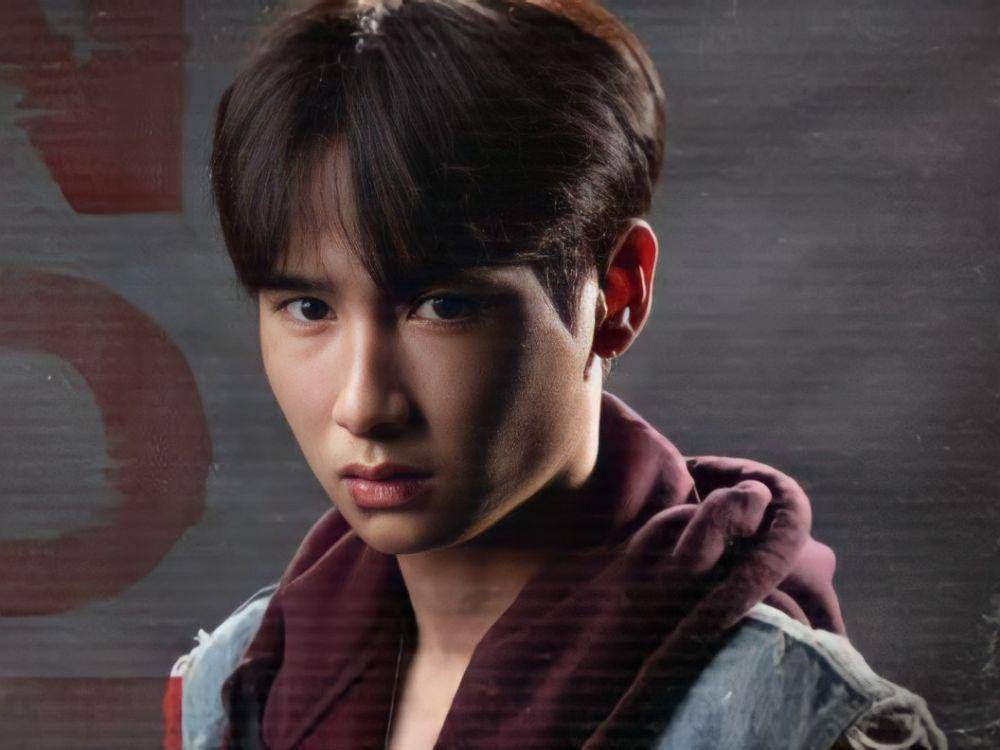 Gun Atthaphan diposter serial Not Me  (instagram.com/gmmtv)