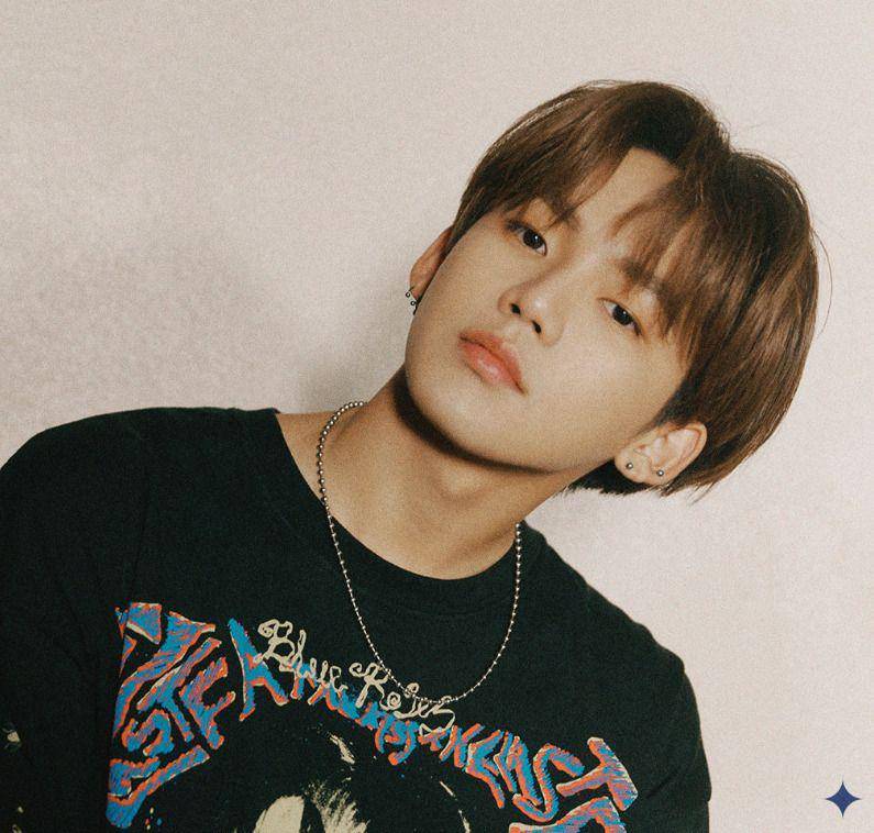 Hyunsuk TREASURE (ygfamily.com)