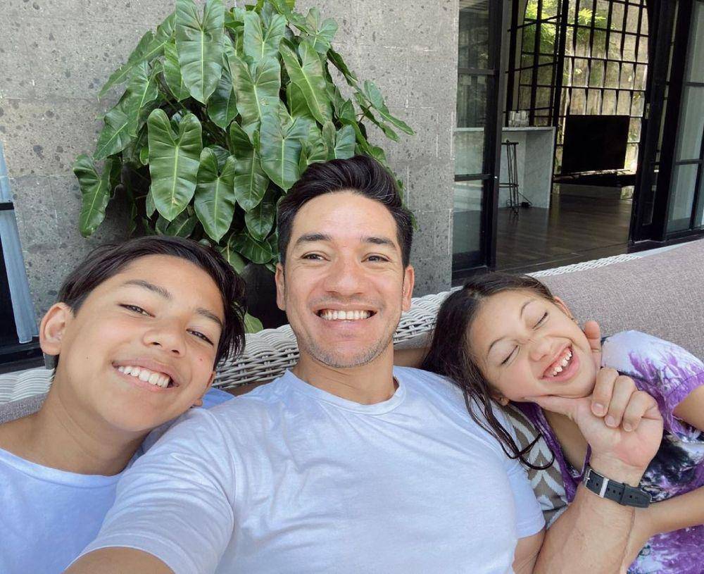 Andrew White dan buah hati (instagram.com/andrew.white._)