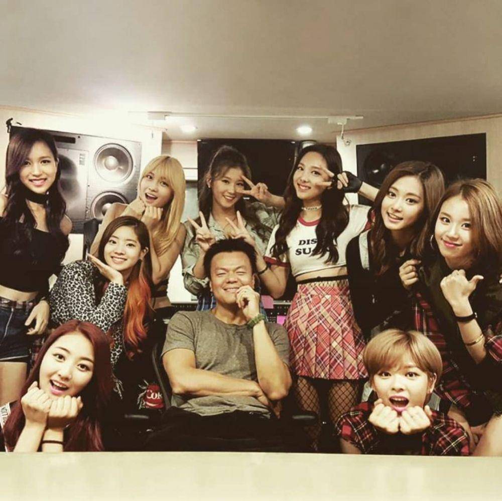 Park Jin Young (instagram.com/asiansoul_jyp)