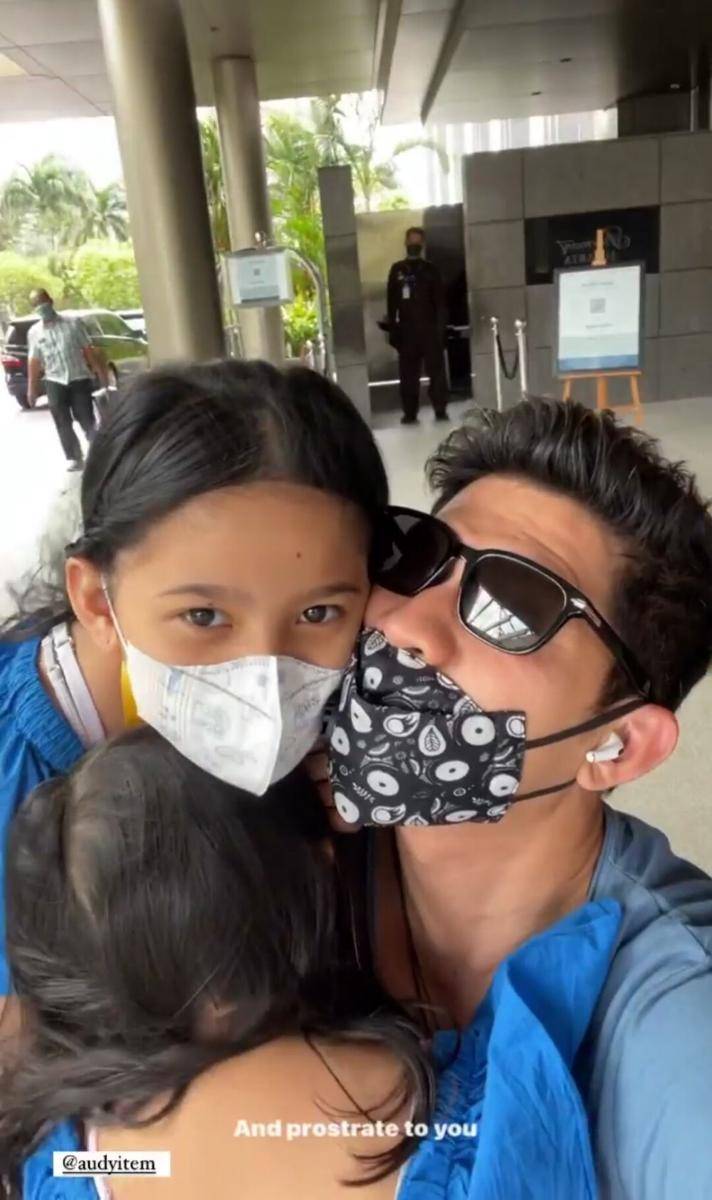 Iko Uwais bertemu istri dan anak pascasyuting The Expendables 4. (instagram.com/iko.uwais)