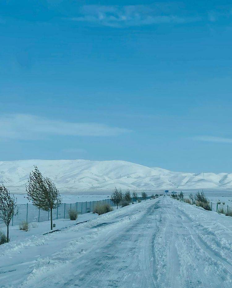 Qinghai Lake (instagram.com/zoracico)