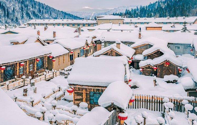 China Snow Town (instagram.com/snapshot_____story)