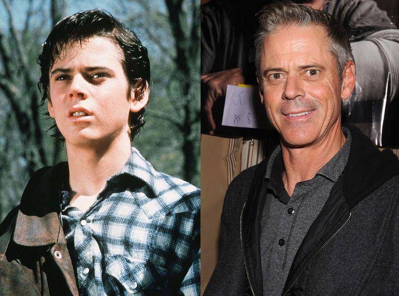 C. Thomas Howell dalam The Outsiders (dok. Warner Bros/The Outsiders) | potret C. Thomas Howell sekarang (eonline.com)