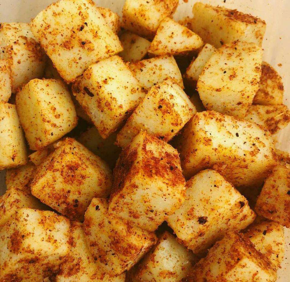 ilustrasi potato cubes (instagram.com/syn_less_with_sarah)