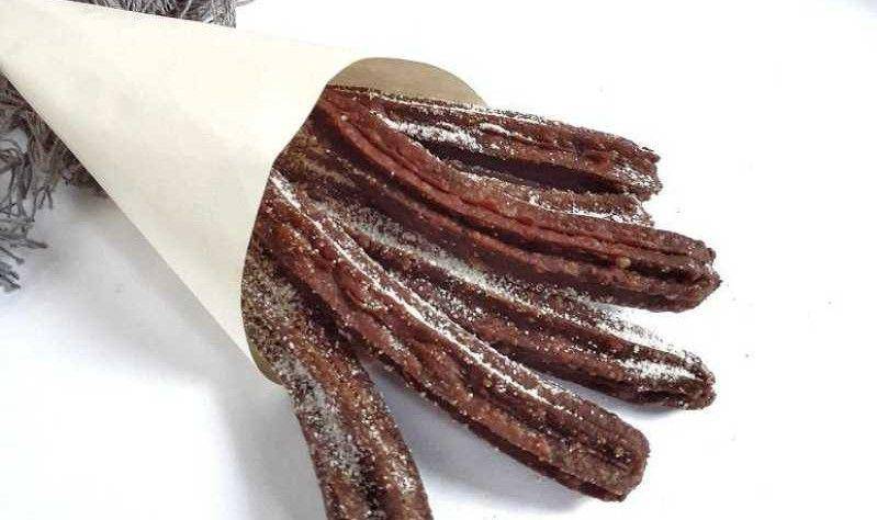 ilustrasi oreo churro (yummy.co.id/Sandra Kharismayanti)
