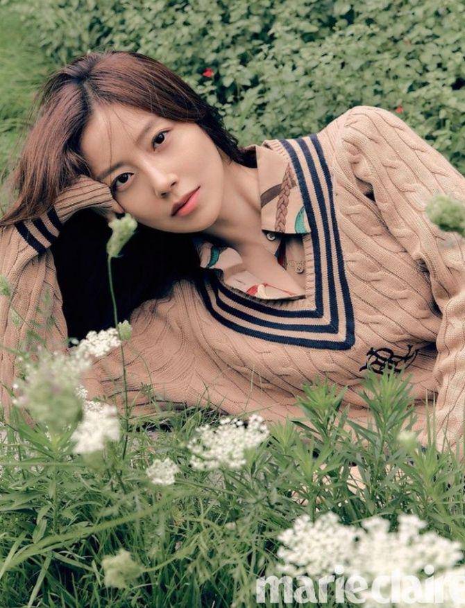 Moon Chae Won (instagram.com/moonchaewon_official)