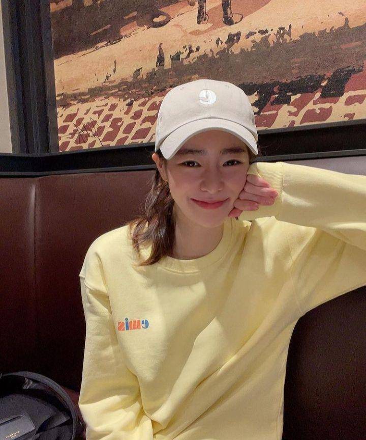 Im Ji Yeon (instagram.com/limjjy2)