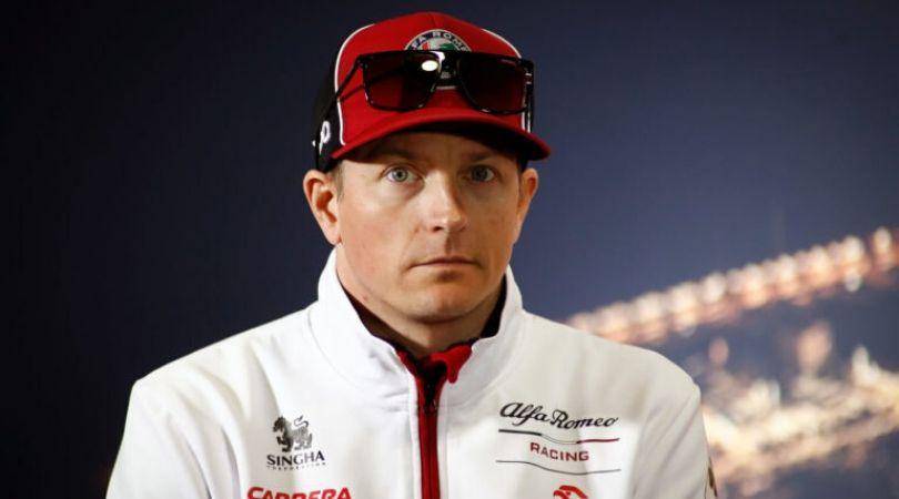 Kimi Raikkonen saat membela Alfa Romeo (thesportsrush.com)