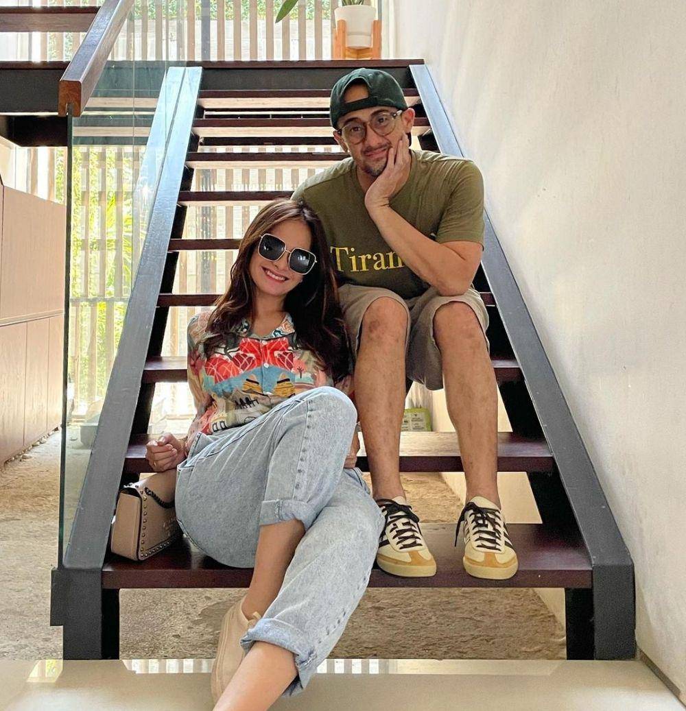 Ersa Mayori bersama suami (instagram.com/ersamayori)