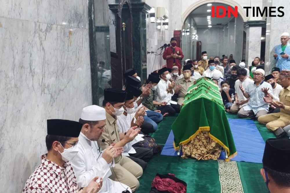 [BREAKING] Anies: Haji Lulung Sosok yang Giat Ibadah dan Dermawan