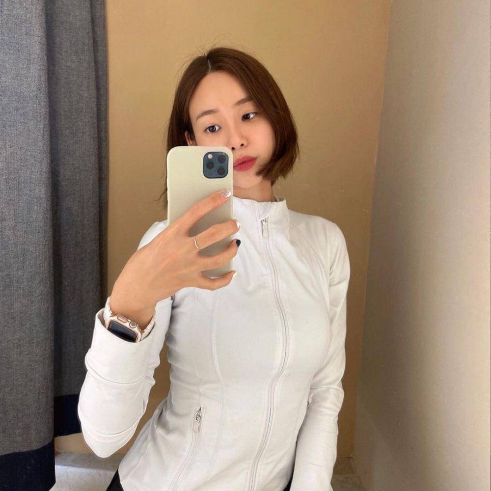 Yuna eks AOA (instagram.com/yn_s_1230)