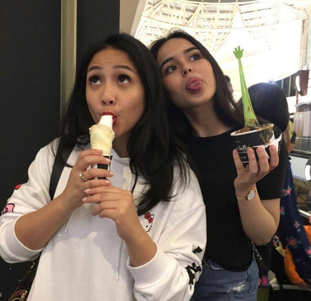 potret Laura Anna dengan Nagita Slavina (instagram.com/edlnlaura)