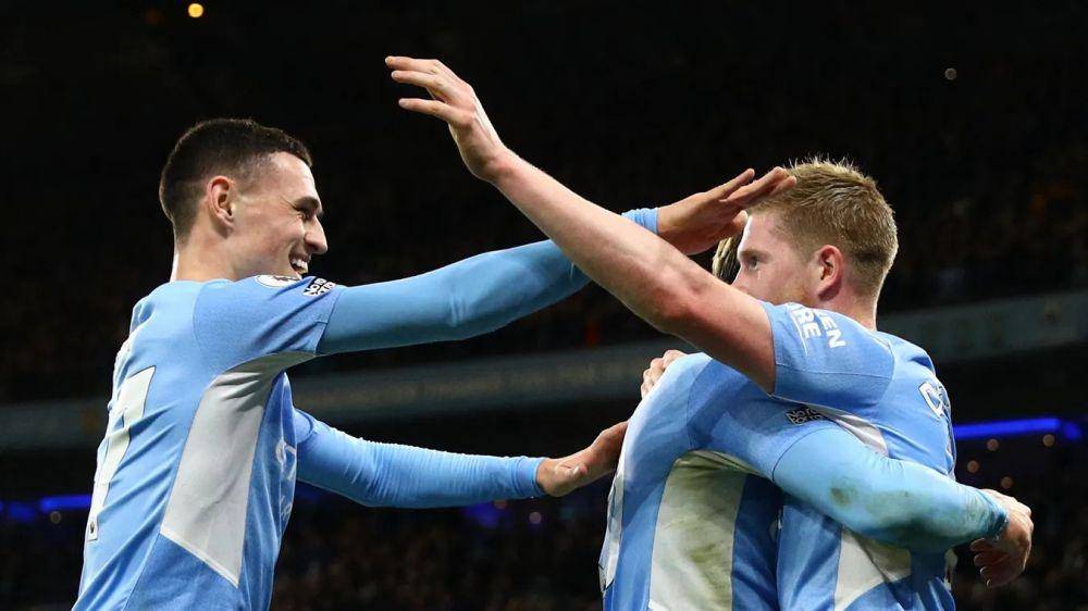 selebrasi pemain Manchester City (premierleague.com)