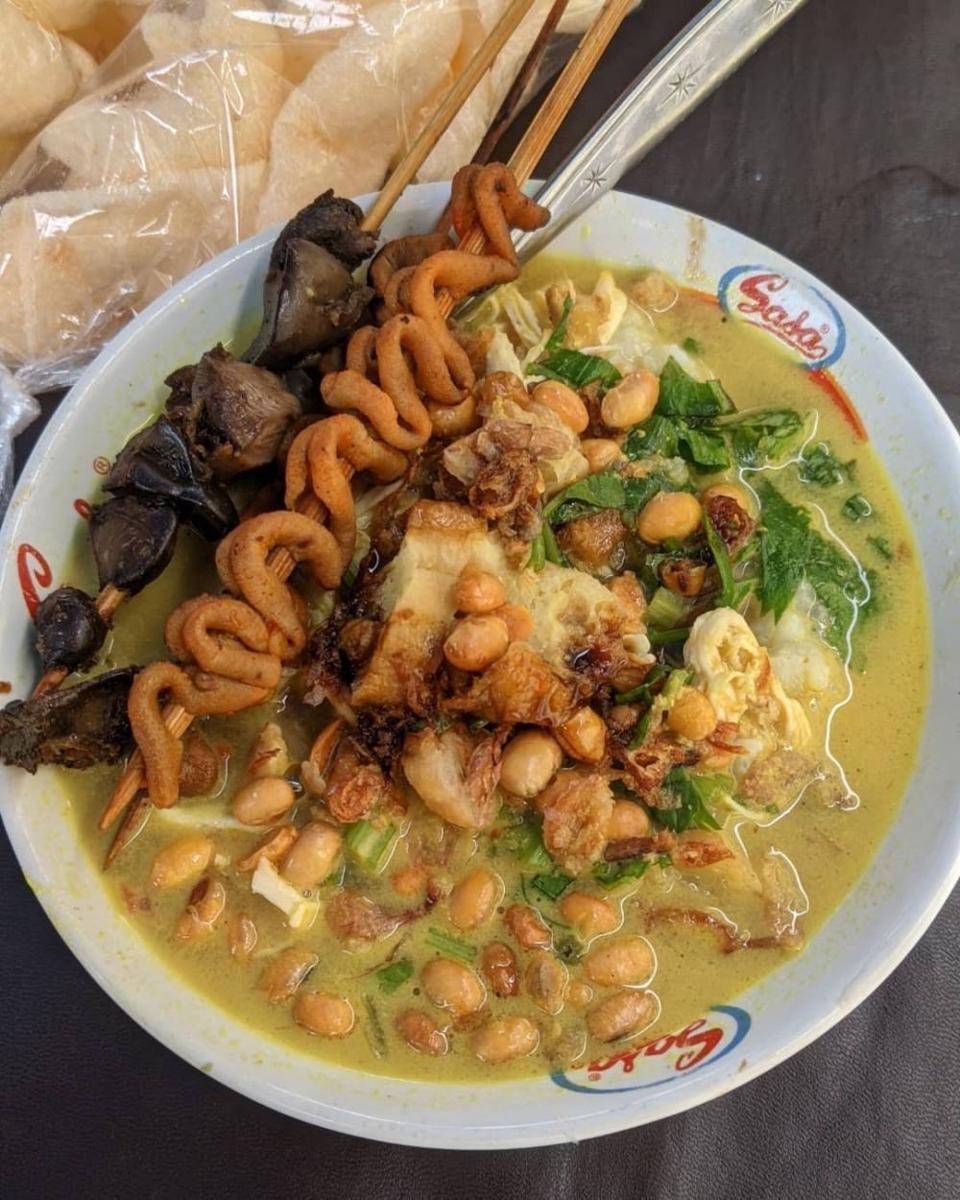 Bubur ayam (instagram.com/ariemadione)