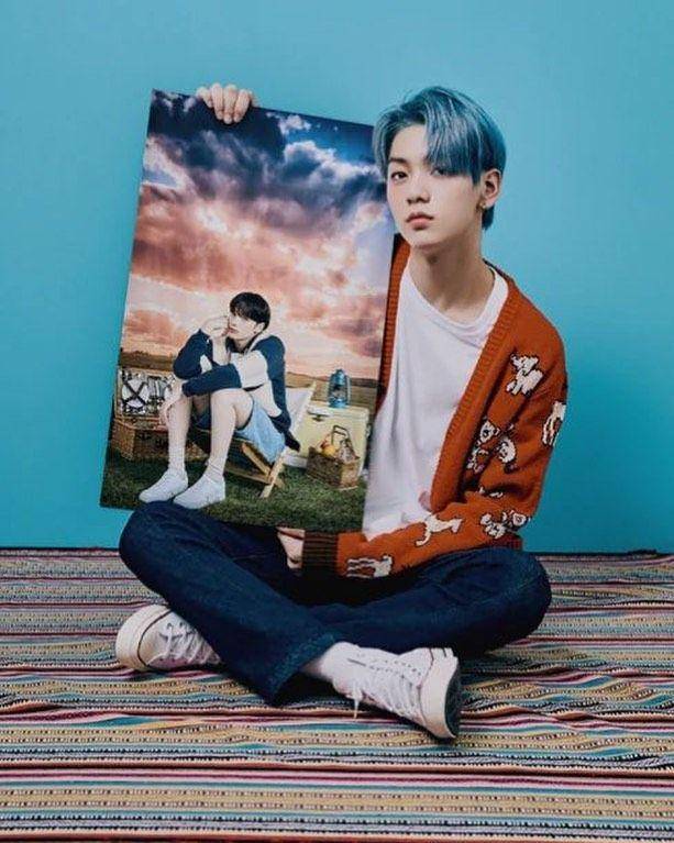 outer Soobin TXT (instagram.com/txtoutfitstyle)