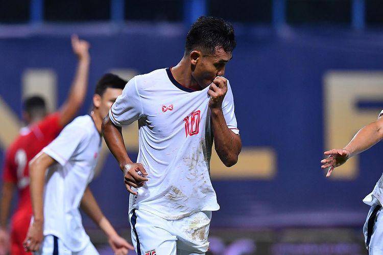 Teerasil Dangda (instagram.com/t_dangda10)