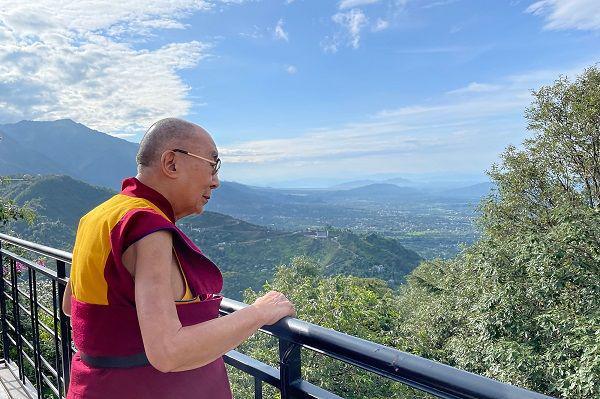 Pemimpin Tibet, Dalai Lama. (Twitter.com/DalaiLama)