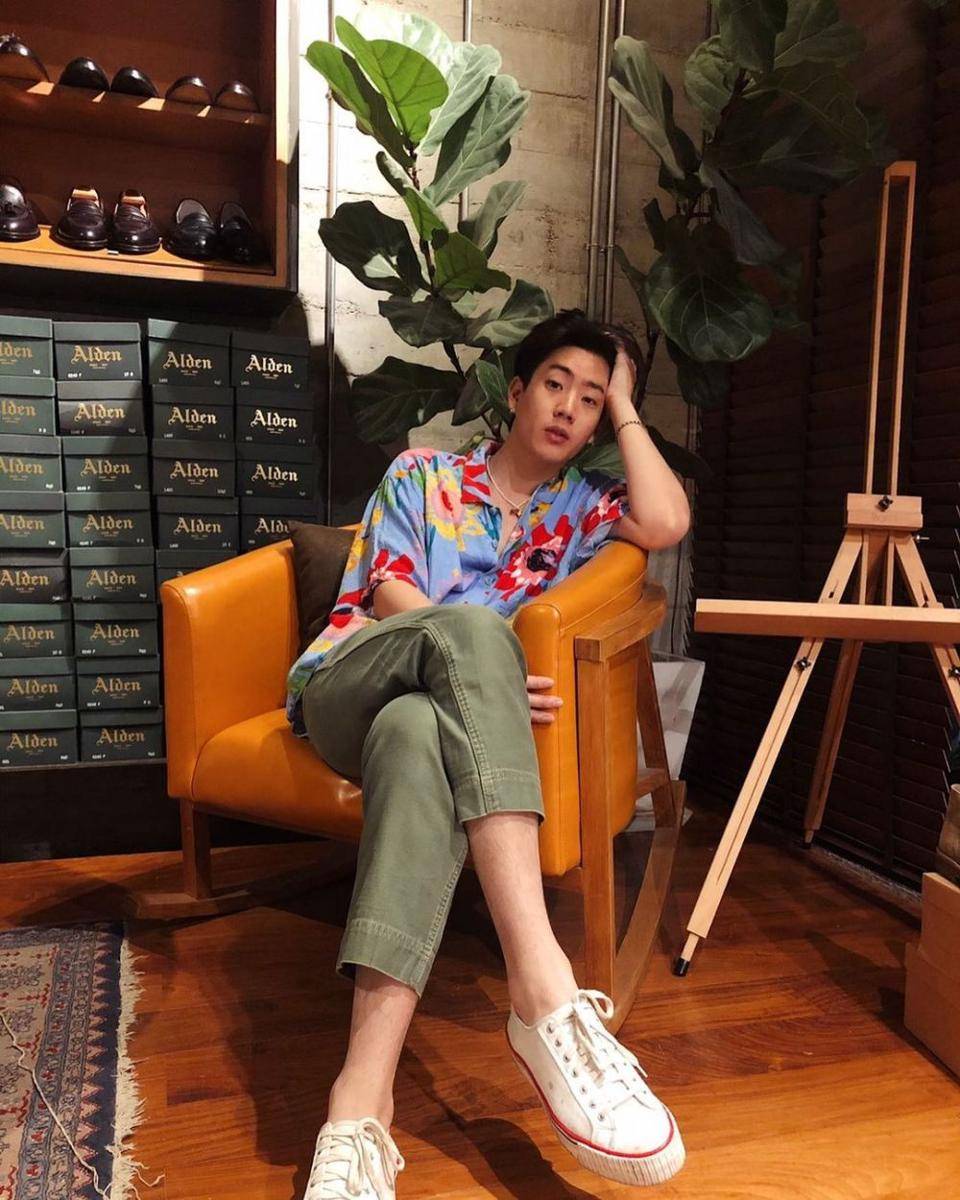 Off Jumpol (Instagram.com/tumcial)